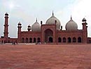 Мечеть Бадшахи, построенная в Лахоре при Аурангзебе