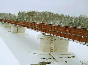 Автомобильный мост через реку Нем. Автодорога Усть-Нем-Югыдъяг-Тимшер