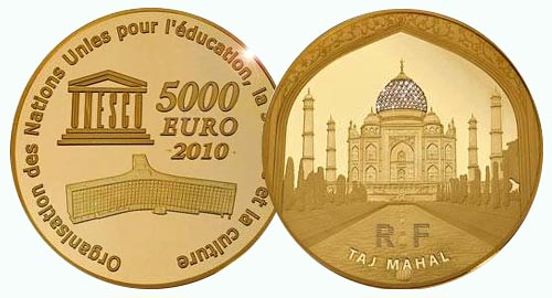 Французская золотая монета «Тадж-Махал» номиналом 5000 евро, вес 1кг